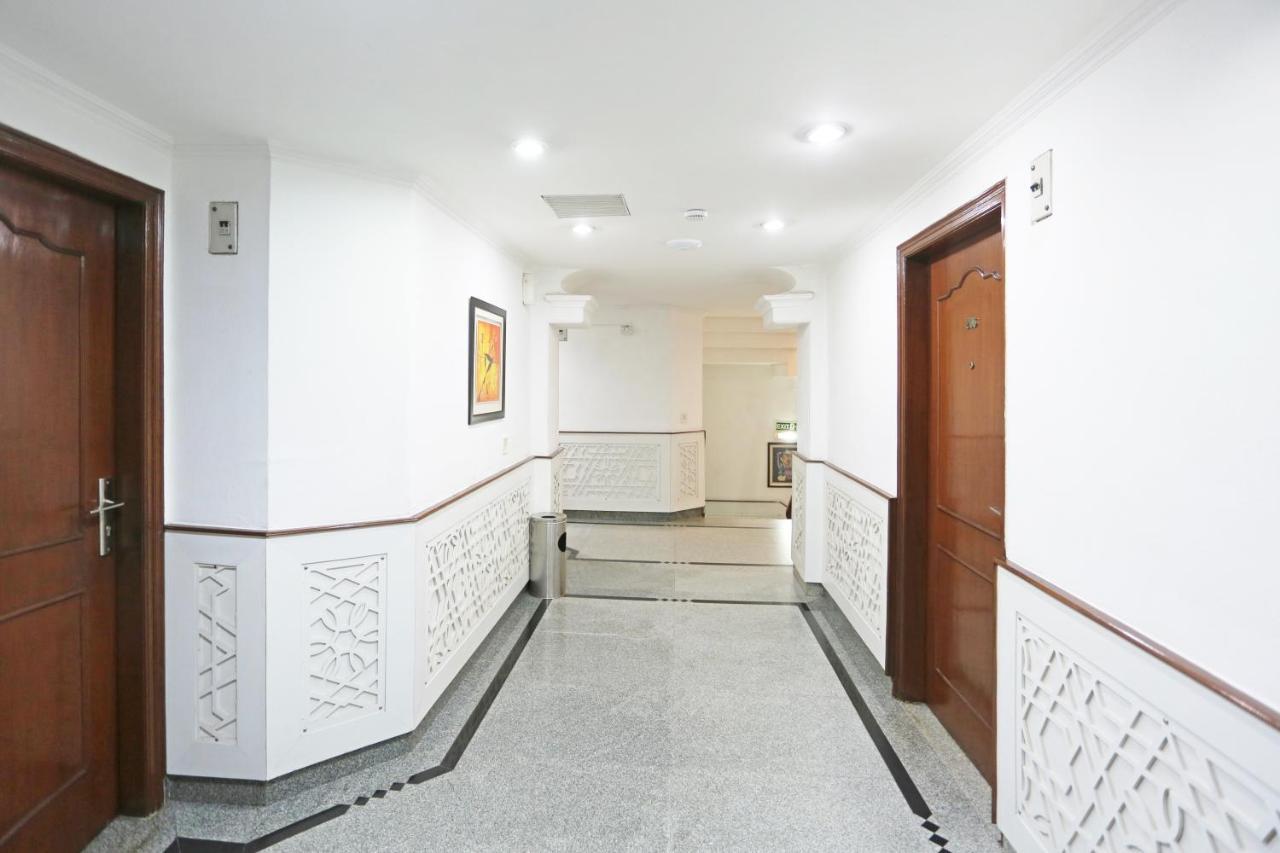 Hotel Windsor Castle Cyber City Gurgaon Exteriör bild